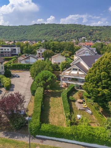 Vente Appartement de luxe Divonne-les-Bains 4 Pièces 107 m²