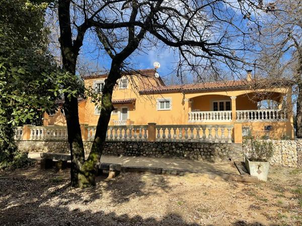 Maison prés d' Anduze 7 pièce(s) 213 m2