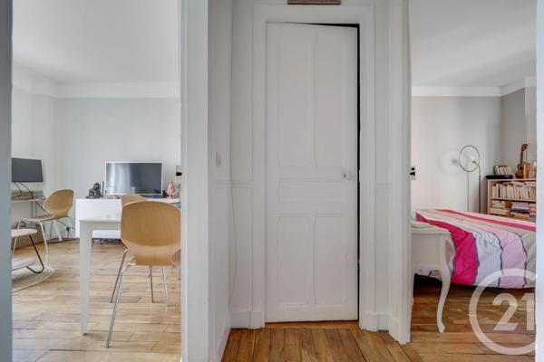 Appartement F3 à vendre  3 pièces - 53,50 m 2   MONTROUGE  - 92