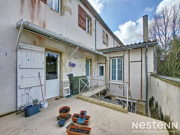 A Vendre Maison de Ville en Pierre, entièrement rénovée de 186 m² dans le centre historique de Condom