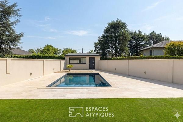 Maison moderne avec piscine