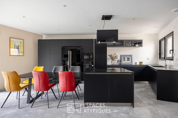 Maison moderne avec piscine