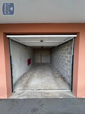 Appartement à louer 3 pièces 79.35m²