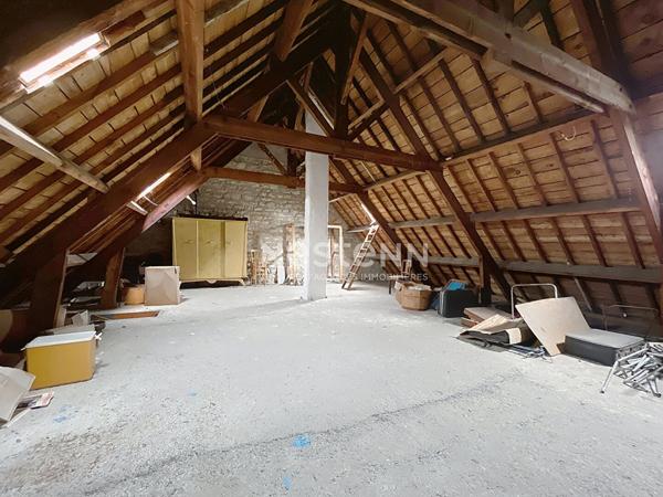 Professionnel ou artisan, Investisseur - Maison et hangar a vendre a SCAER : un potentiel a exploiter !