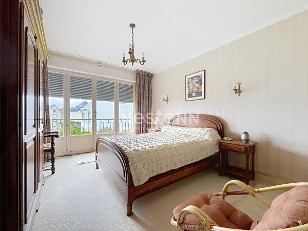 Professionnel ou artisan, Investisseur - Maison et hangar a vendre a SCAER : un potentiel a exploiter !