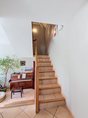 Maison
         6 pièces
        - 104 m² 799 000 € *