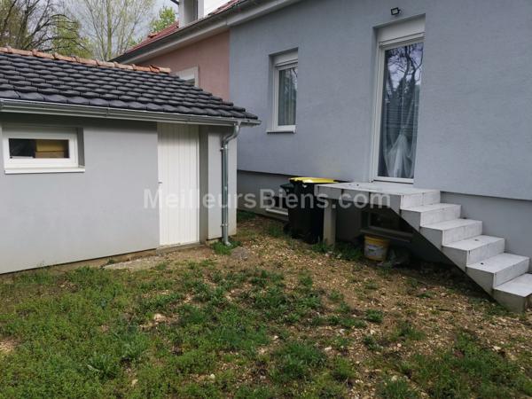 Maison mitoyenne quartier sous roches a Valentigney