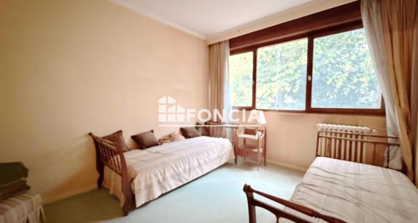 À vendre Appartement 4 pièces 93 m² - L'étang-la-ville 78620