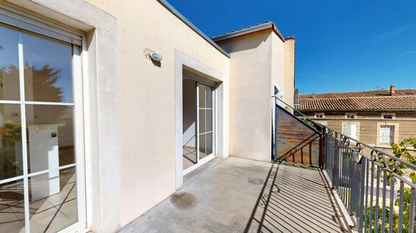 Appartement avec balcon et parking à Carcassonne