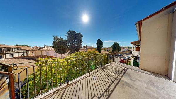 Appartement avec balcon et parking à Carcassonne