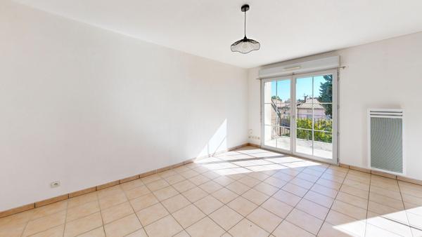 Appartement avec balcon et parking à Carcassonne