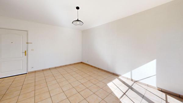 Appartement avec balcon et parking à Carcassonne