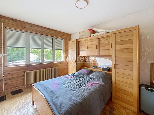 À 5 min de la gare Maison 3 chambres sur 580 m² à prix exceptionnel !