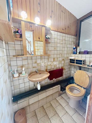À 5 min de la gare Maison 3 chambres sur 580 m² à prix exceptionnel !