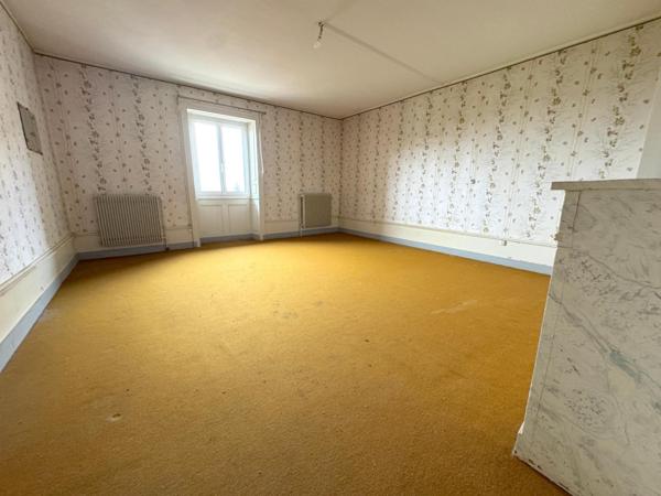 Maison 9 pièces 245 m²