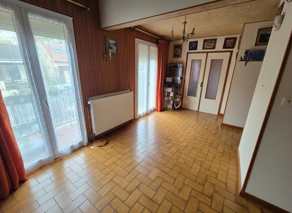 Maison Verrieres Le Buisson 4 pièce(s) 100 m2