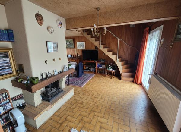 Maison Verrieres Le Buisson 4 pièce(s) 100 m2