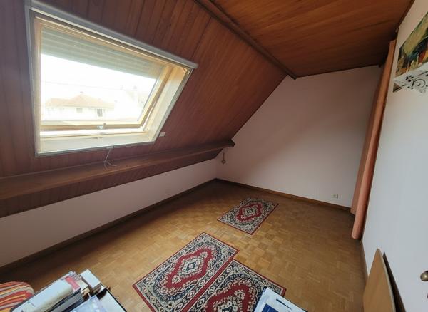 Maison Verrieres Le Buisson 4 pièce(s) 100 m2