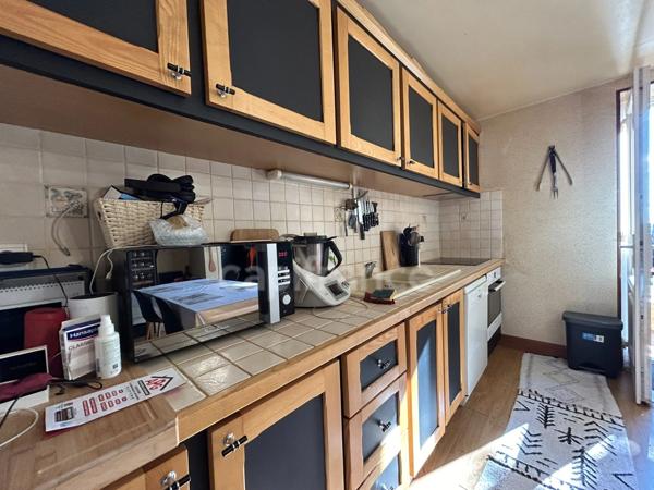 Dpt Dordogne (24), à vendre SAINT SULPICE D'EXCIDEUIL maison P7 de 182,21 m² - Terrain de plus de 2 hectares - Plain pied