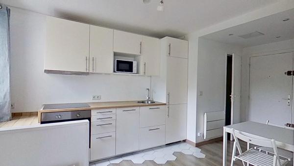 BONNEUIL SUR MARNE - 2 Pièces de 31M² avec balcon et emplacement de stationnement