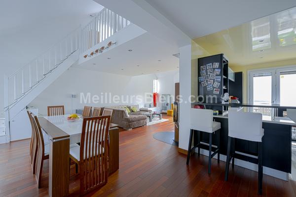 Maison plain-pied - 7 pièces - COURDIMANCHE VILLAGE