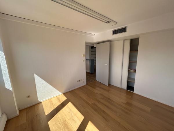 Bureaux à vendre - 209 m2 - Perpignan