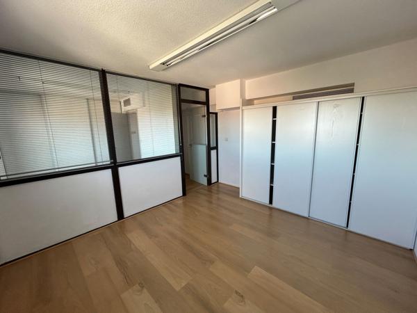 Bureaux à vendre - 209 m2 - Perpignan