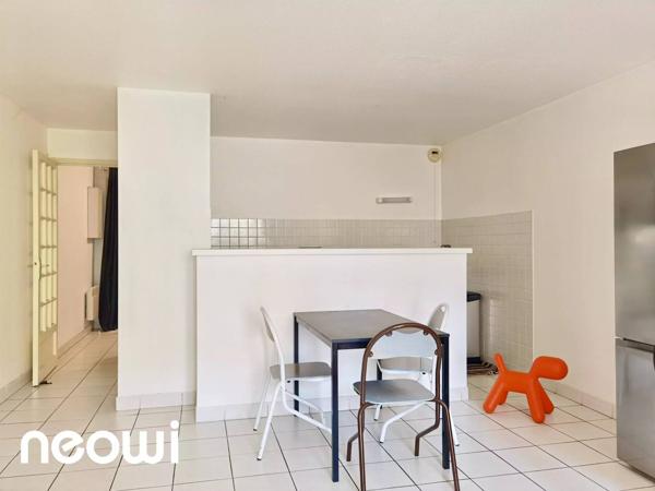 A VENDRE T2 avec ASCENSEUR - QUARTIER PRISÉ