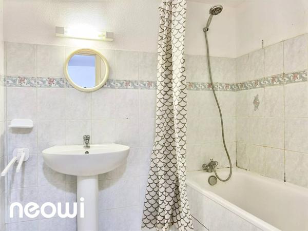 A VENDRE T2 avec ASCENSEUR - QUARTIER PRISÉ
