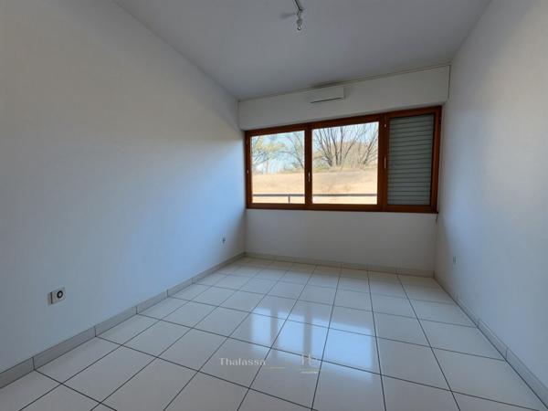 Appartement Nantes 3 pièces-67.50 m2- Terrasse,  
Nantes 44000