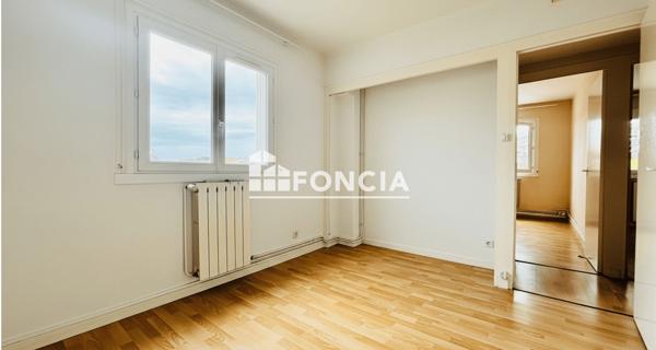 À vendre Appartement 4 pièces 66 m² - Rochefort 17300