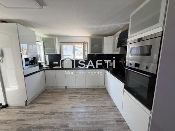 VILLA DE 146 M² AVEC PISCINE ET GARAGE