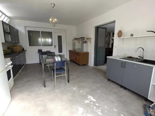 Maison 6 chambres et une dépendance
