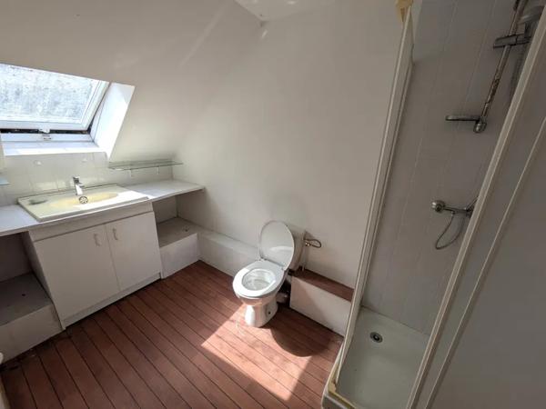 Maison 6 chambres et une dépendance
