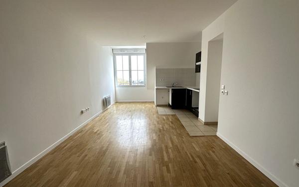 Appartement à louer    4 pièces •  Le Plessis-Robinson
