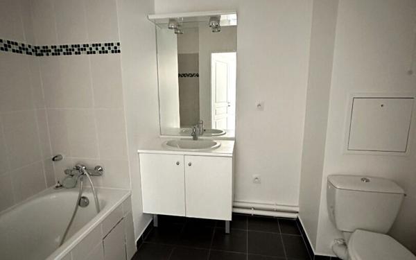 Appartement à louer    4 pièces •  Le Plessis-Robinson