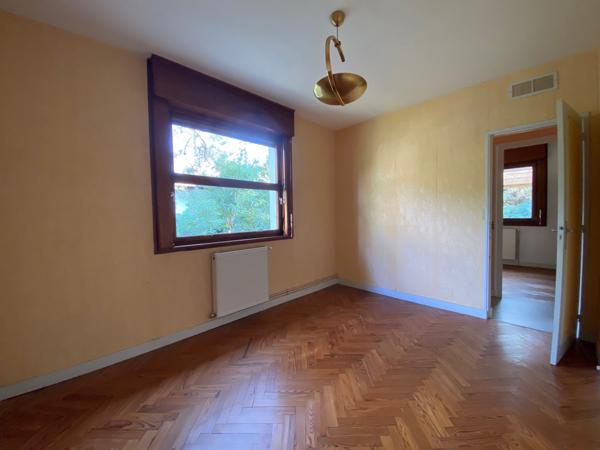 ARCACHON ABATILLES ! Maison 4 pièces de 80 m2 sur une parcelle boisée de de 584 m2 !