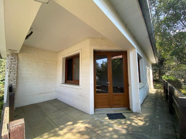 ARCACHON ABATILLES ! Maison 4 pièces de 80 m2 sur une parcelle boisée de de 584 m2 !