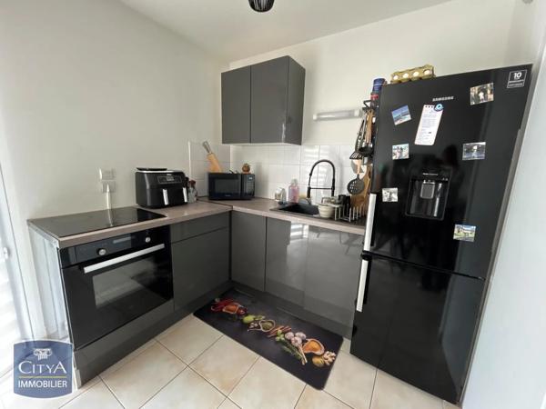 Appartement à louer 2 pièces 47.15m² Vendin-le-Vieil (62880)
