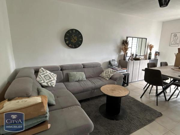 Appartement à louer 2 pièces 47.15m² Vendin-le-Vieil (62880)