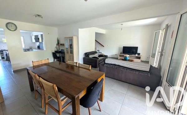 Location maison 5 pièces 120 m² Saint-Paul