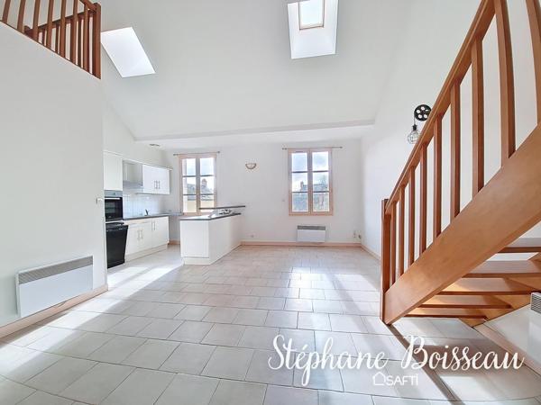 IMMEUBLE DE RAPPORT 72270 MALICORNE SUR SARTHE