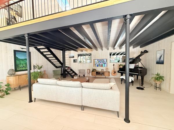 Superbe villa contemporaine dans quartier résidentiel
