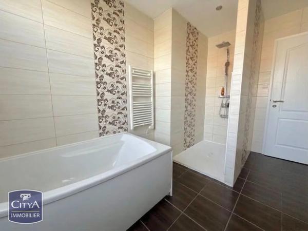 Maison à vendre 6 pièces 115m² Béthune (62400)