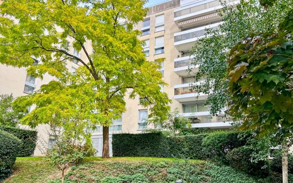 Appartement à vendre    2 pièces • 50,50 m2 Le Chesnay