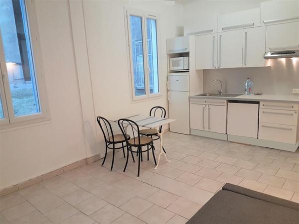 T2 rénové 34 m² et jardin 30m² au calme