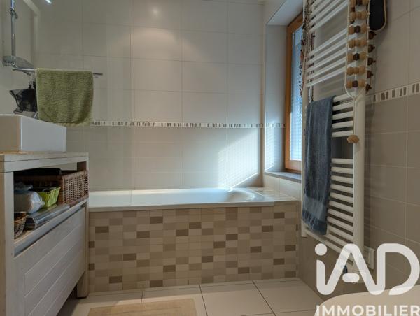 Maison à vendre 3 pièces 101 m² Pers-Jussy