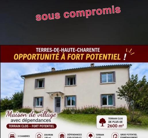 Maison de village avec dépendances, terrain clos et fort pot