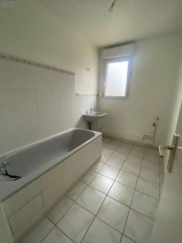 Appartement rénové à louer à Cluny en Saône-et-Loire (71250), ref :