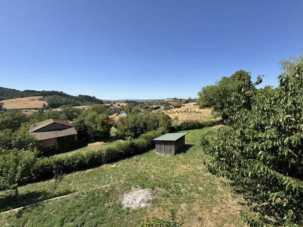 Chalet en bois avec étang et vue campagne – Un véritable havre de paix !